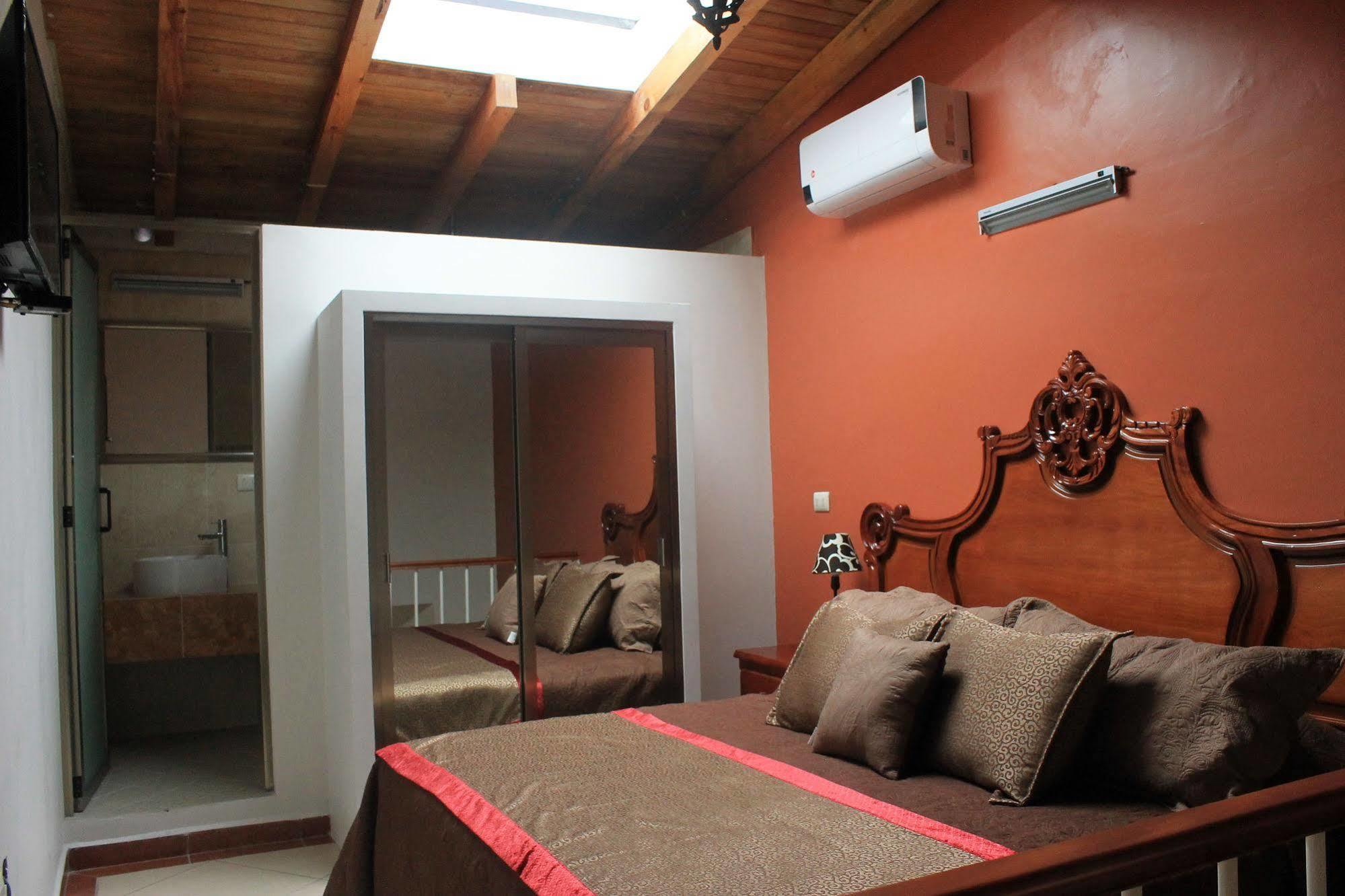 Hotel Juarez Del Centro Халапа Экстерьер фото